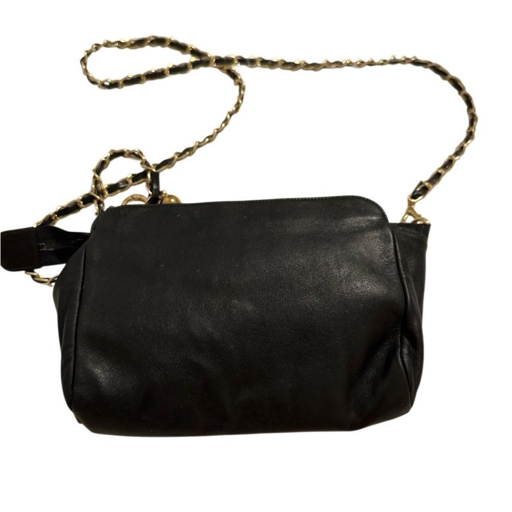 Chanel Black Leather pouch added Gold Chain - Picture 3 of 8